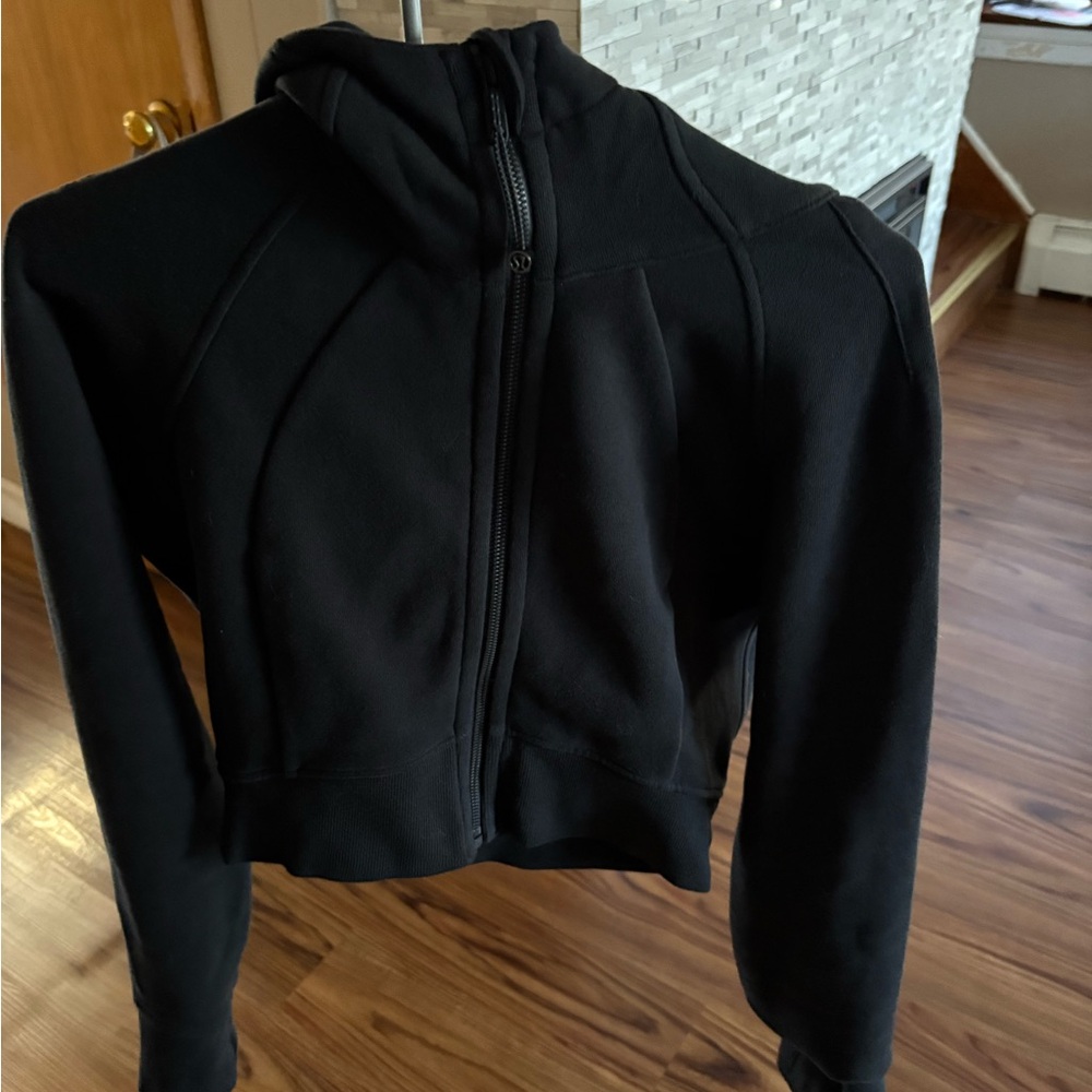 Lululemon Cropped Black Sweater